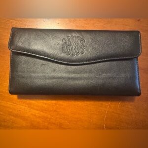 Buxton Tri-Fold Black Leather Wallet NWOT😊😊